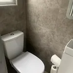 Pet-friendly Open Plan In Sleeps 2 Dublin